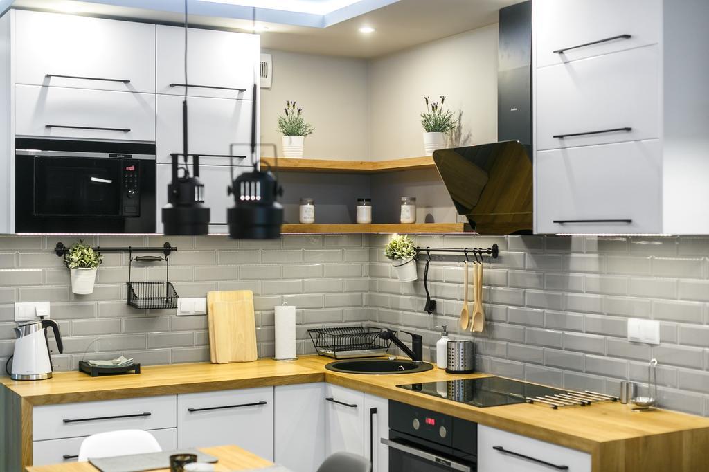 Apartament Em Klimatyzacja&Parking Rzeszów Buitenkant foto