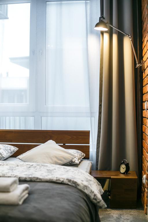 Apartament Em Klimatyzacja&Parking Rzeszów Buitenkant foto