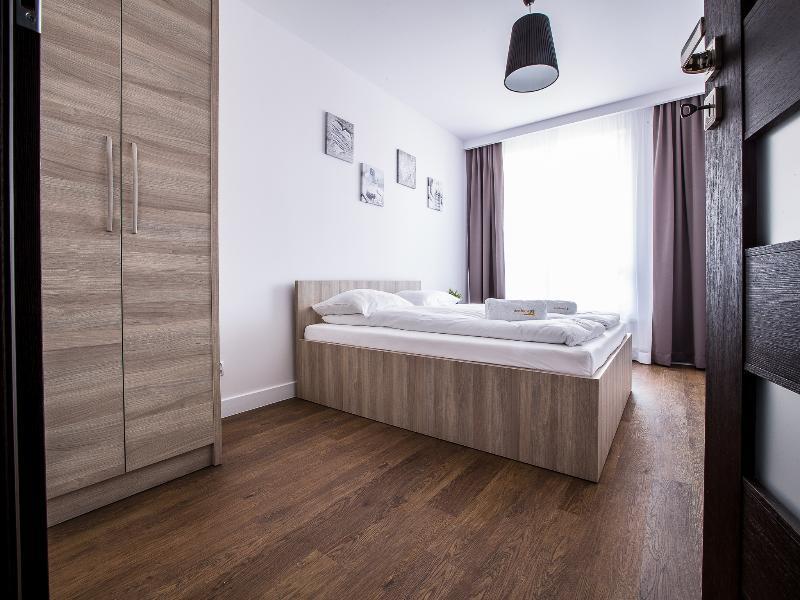 Apartament Em Klimatyzacja&Parking Rzeszów Buitenkant foto